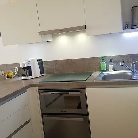 Appartement T2 Rez De Jardin Front De Cannes